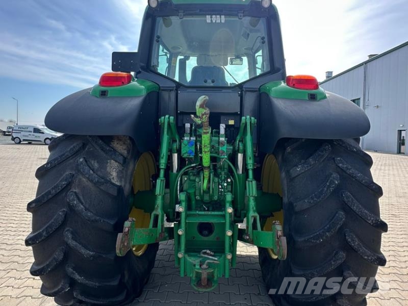 John Deere 6150M الجرارات