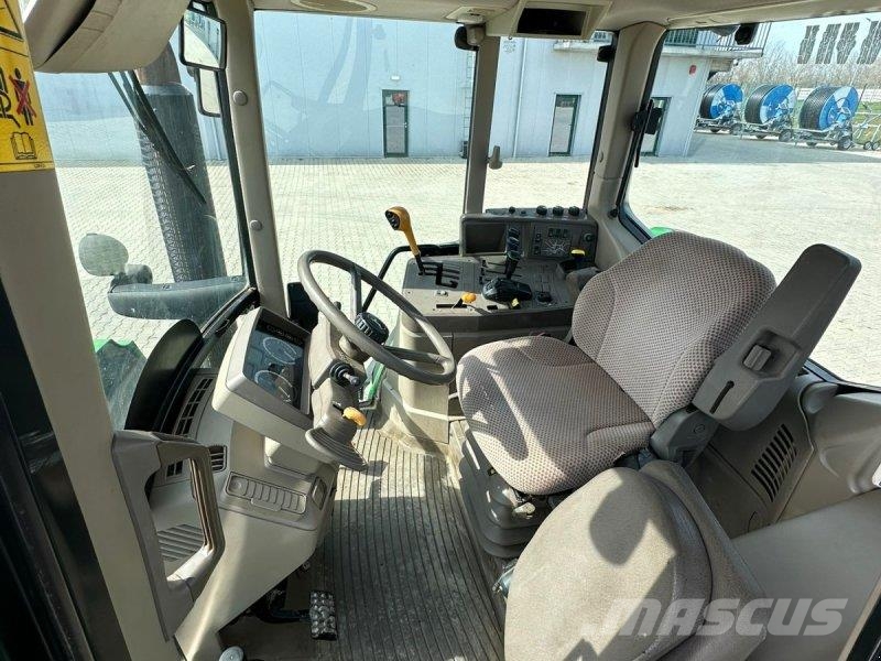 John Deere 6150M الجرارات