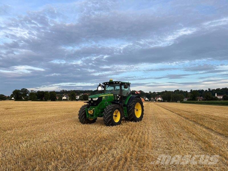 John Deere 6150R Traktorit