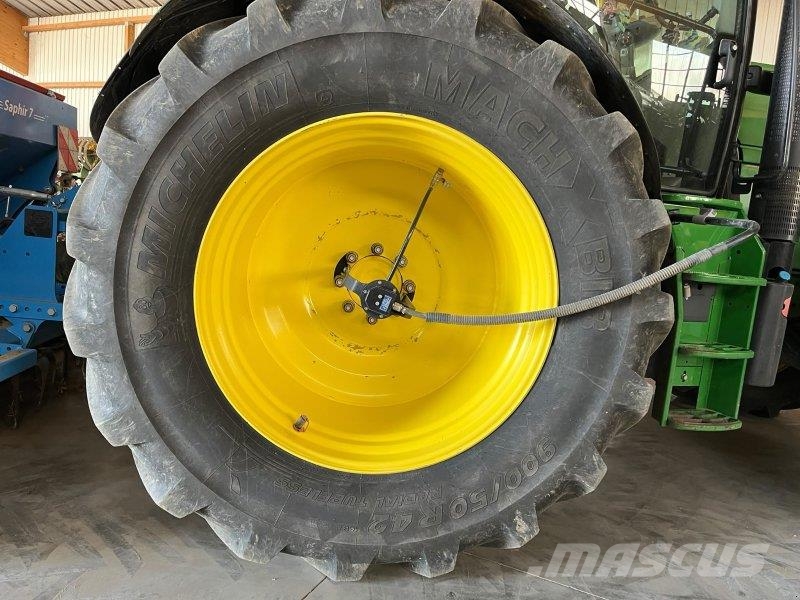 John Deere 6150R Traktorit