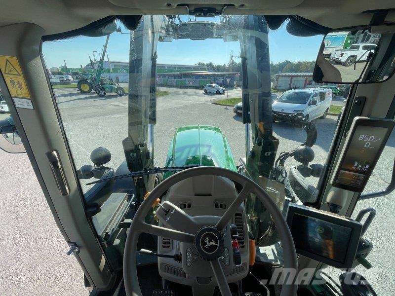 John Deere 6155M Трактори