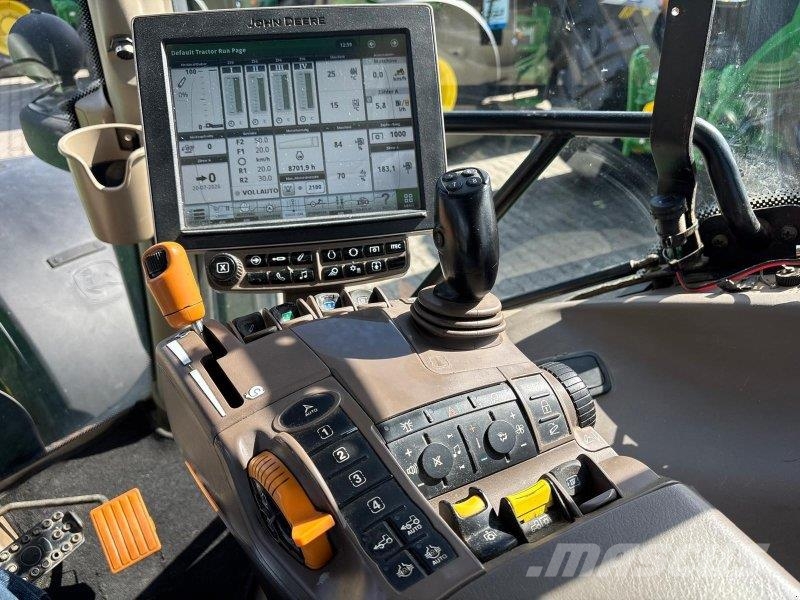 John Deere 6155R Tractoren
