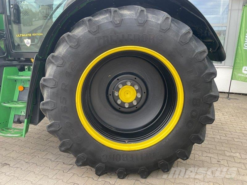 John Deere 6155R + FL Traktorer
