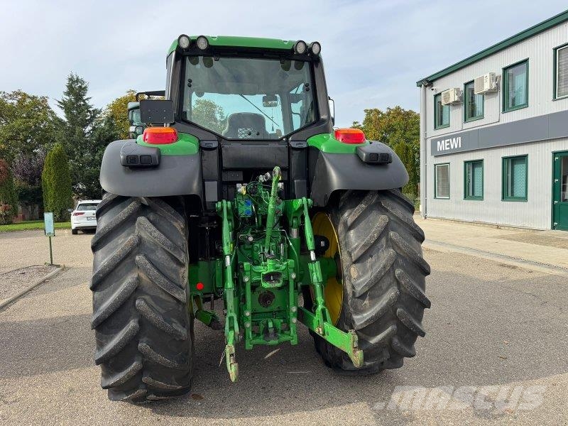 John Deere 6195M الجرارات