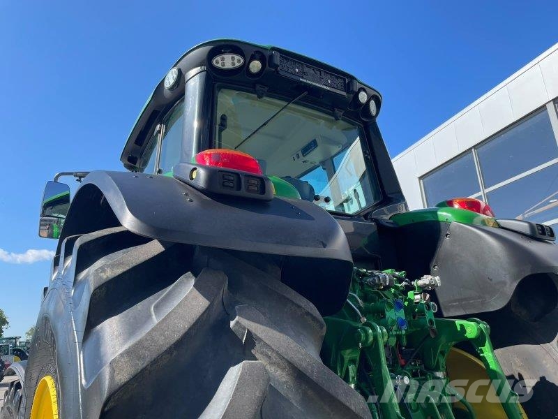 John Deere 6195M 6195 M Трактори