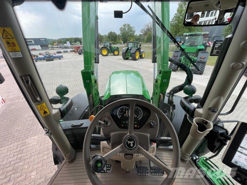 John Deere 6215R Tractores