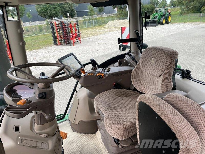 John Deere 6215R Tractores