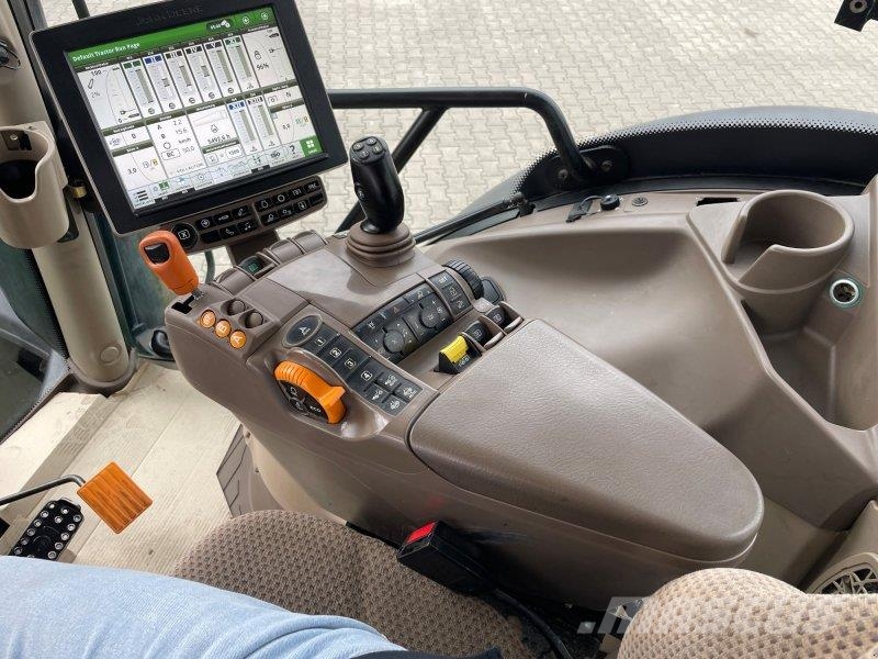 John Deere 6215R Tractores