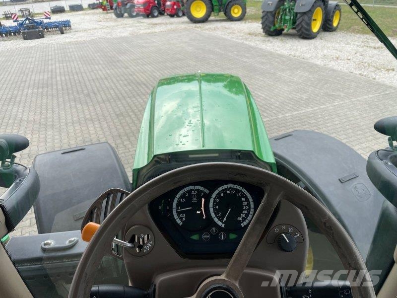 John Deere 6215R Tractores