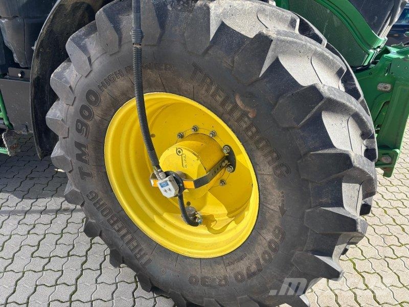 John Deere 6230R Traktorid