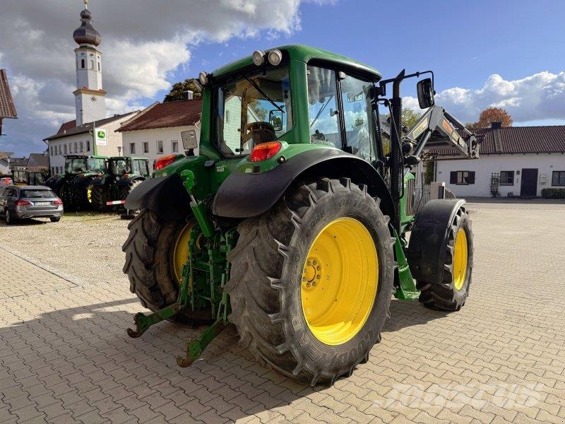 John Deere 6330 Premium Frontlader Traktoren