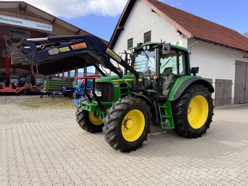 John Deere 6330 Premium Frontlader Traktoren