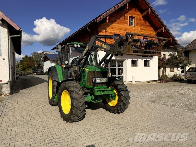 John Deere 6330 Premium Frontlader Traktoren