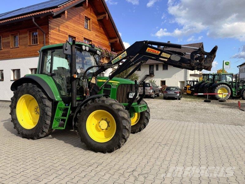 John Deere 6330 Premium Frontlader Traktoren