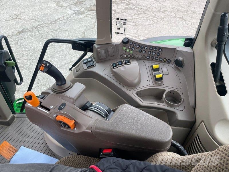 John Deere 6M 150 Трактори