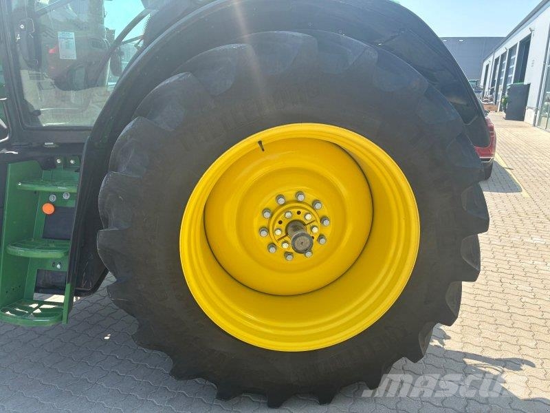 John Deere 6R 155 Трактори