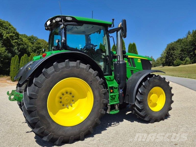 John Deere 6R 215 Tractors