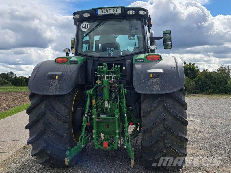 John Deere 6R 215 Traktoren
