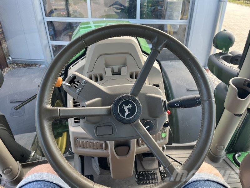 John Deere 6R 250 6R250 Traktori