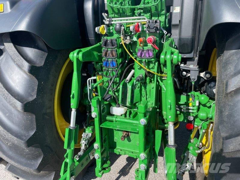 John Deere 6R185 Tractors