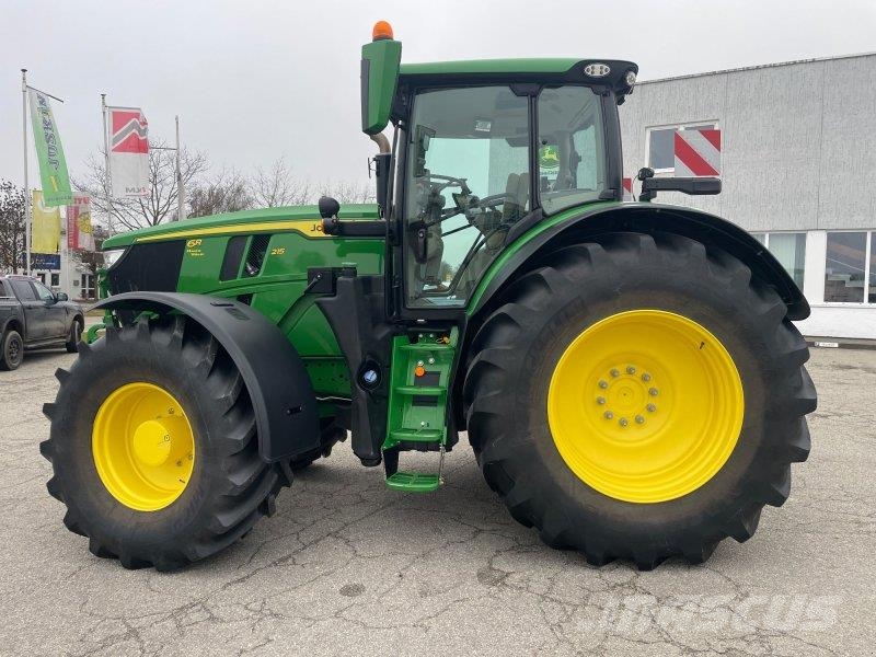 John Deere 6R215 Traktorid