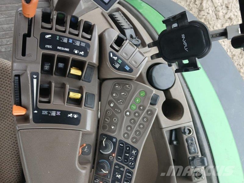 John Deere 7260R Traktory