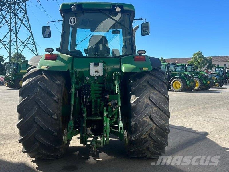 John Deere 8200 Traktorji