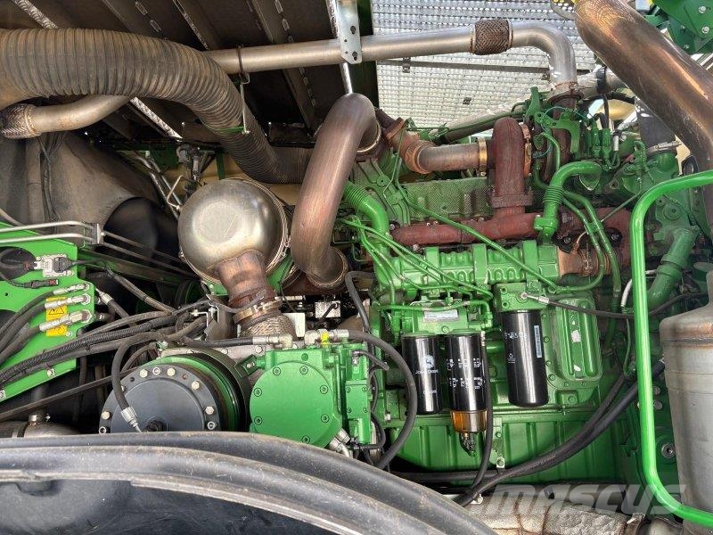 John Deere 8300 フォレージハーベスター