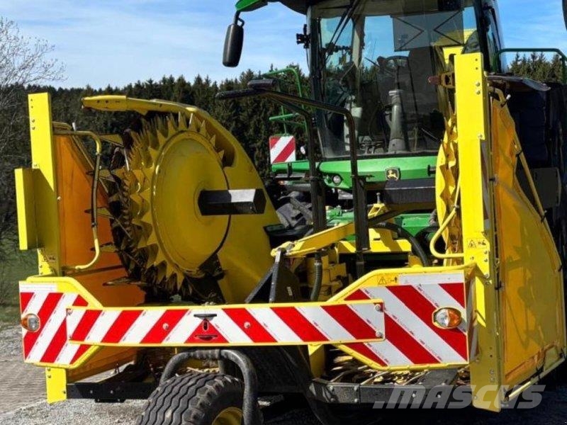 John Deere 8300 フォレージハーベスター