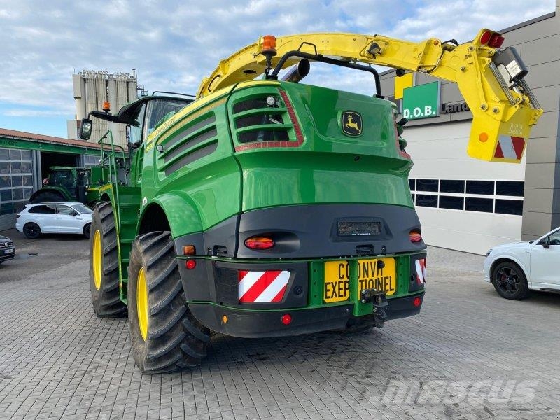 John Deere 8400i 목초 수확기