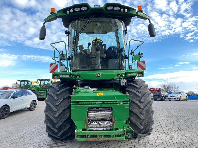 John Deere 8400i 목초 수확기