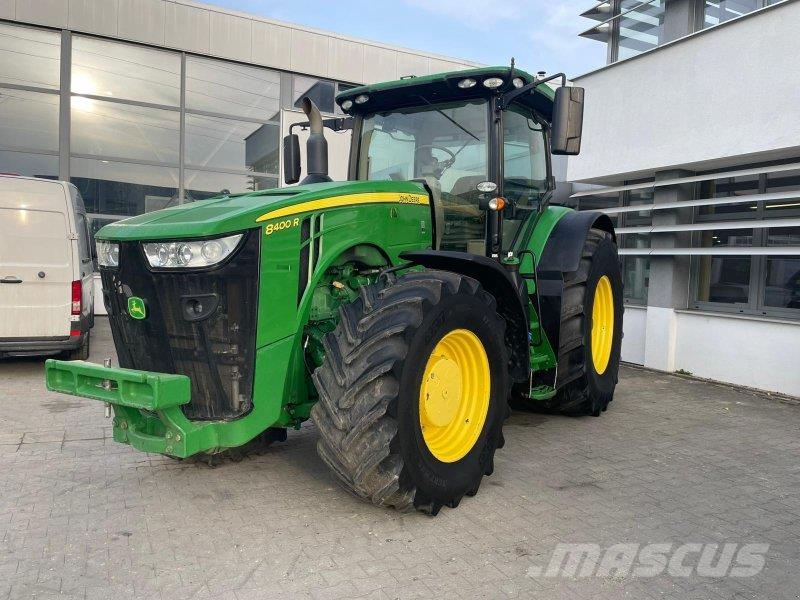 John Deere 8400R 8400 R Traktorit
