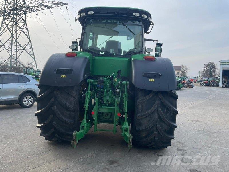 John Deere 8400R 8400 R Traktorit