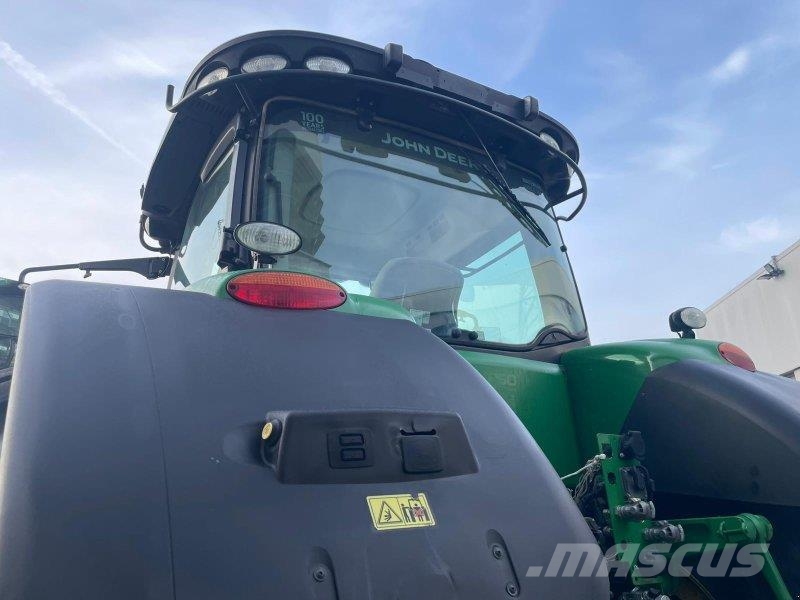 John Deere 8400R 8400 R Traktorit