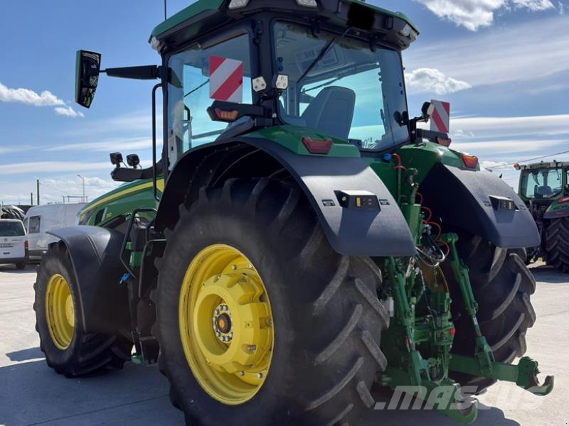 John Deere 8R 310 Traktori