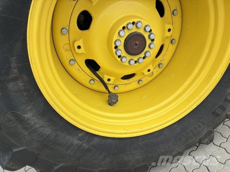 John Deere 8R310 8R 310 Traktoren