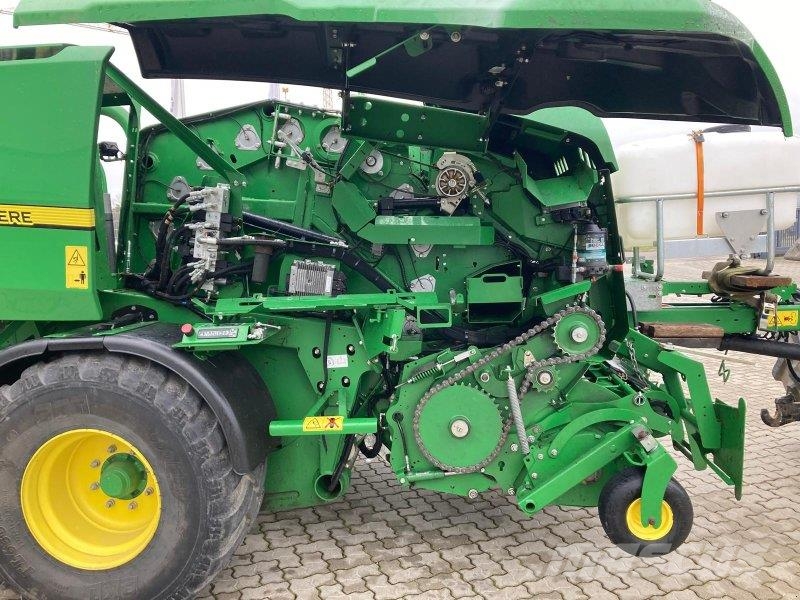 John Deere C441 R Ranghinatori
