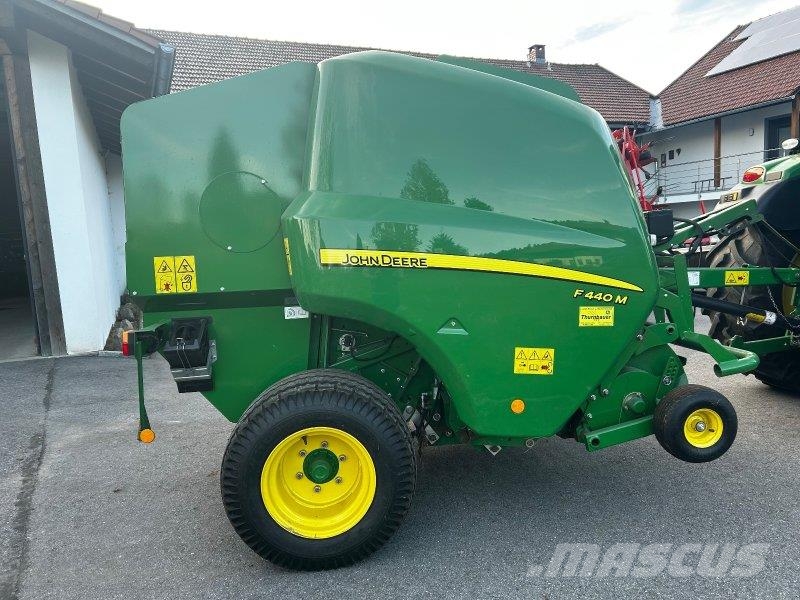 John Deere F440 M Prese/balirke za četvrtaste bale