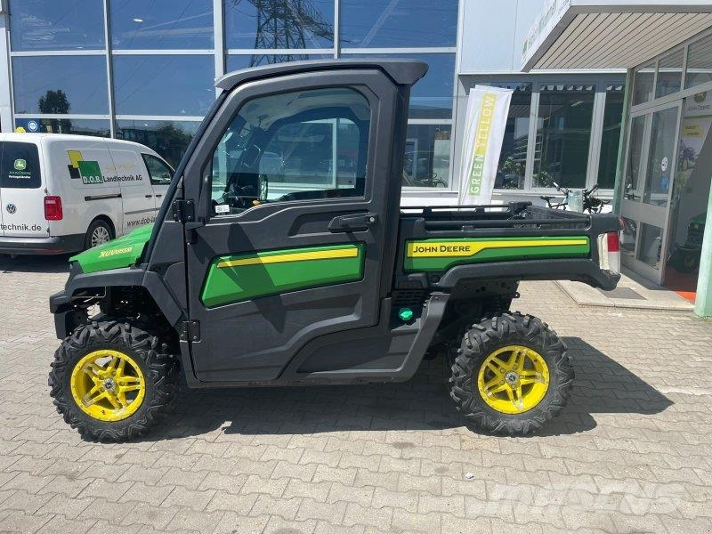 John Deere Gator XUV 865M ATV