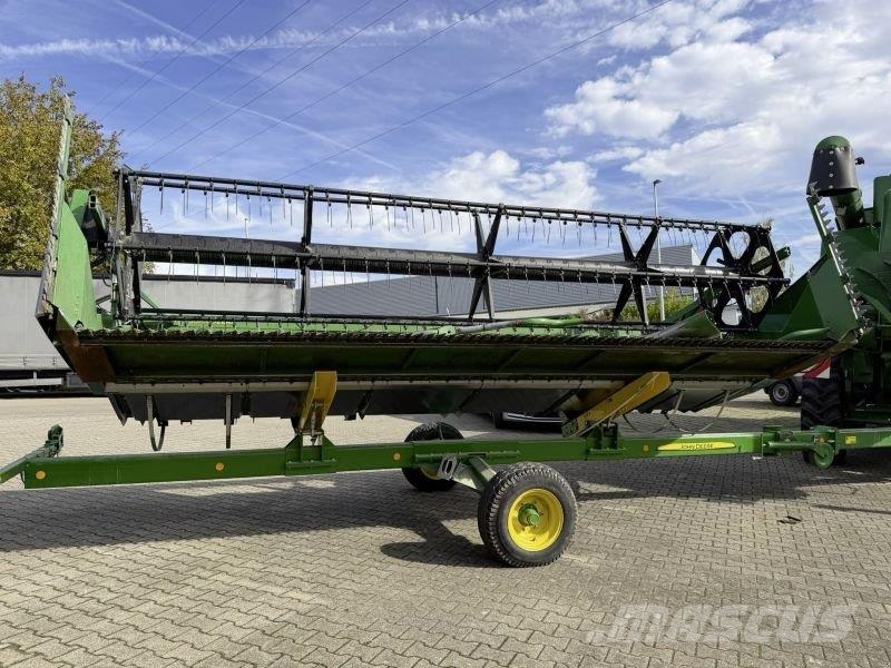 John Deere GEBR. W 540 C Kombajni