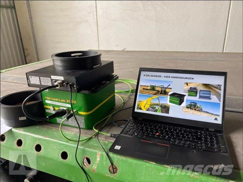 John Deere Inhaltsstoffbestimmung Gras 2021 für HarvestLab 30 Otra maquinaria agrícola