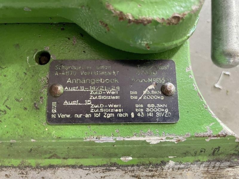 John Deere K80 im Schlitten Ďalšie príslušenstvo traktorov