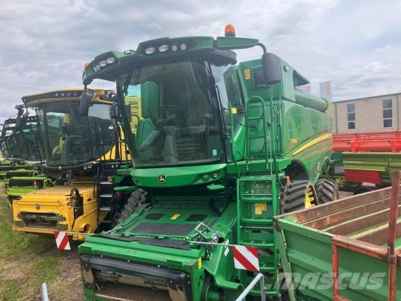 John Deere S780 Combine harvesters