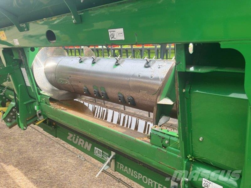 John Deere S780 Combine harvesters