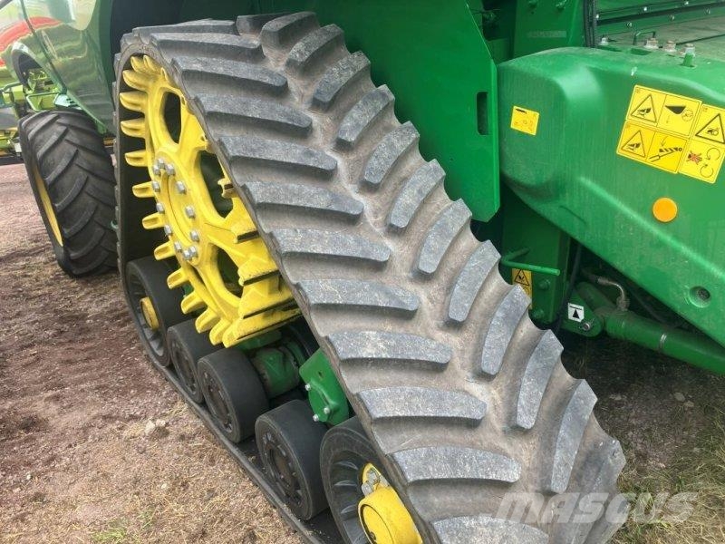 John Deere S780 Combine harvesters