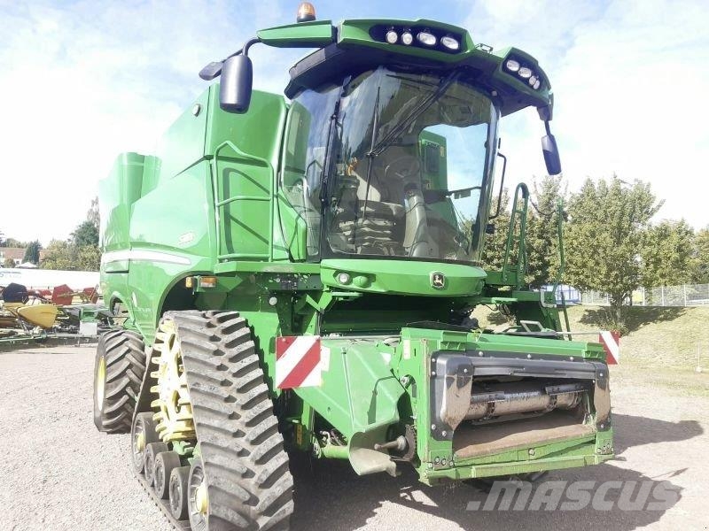 John Deere S780 Mähdrescher