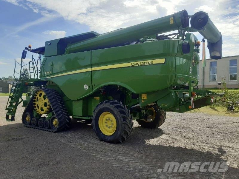 John Deere S780 Mähdrescher
