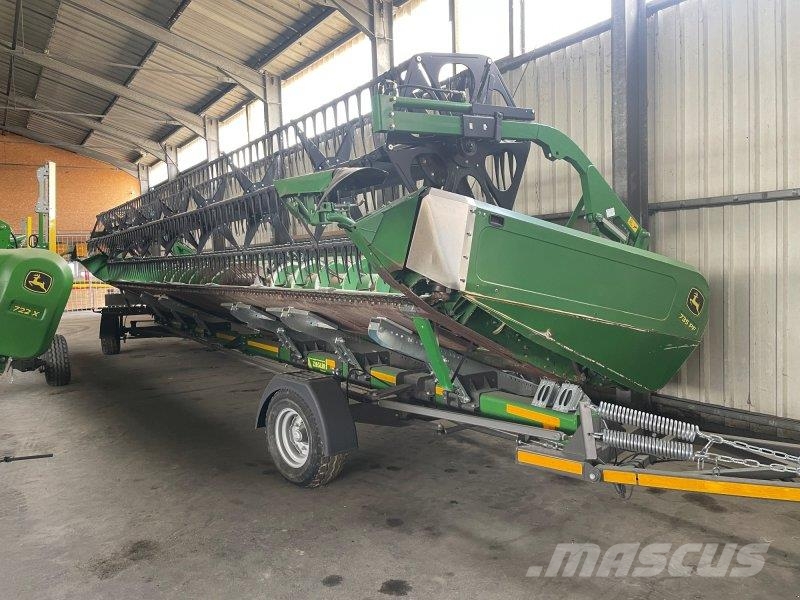 John Deere S780i Mietitrebbiatrici