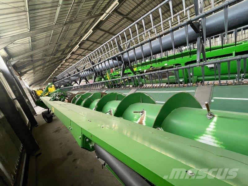 John Deere S780i Mietitrebbiatrici