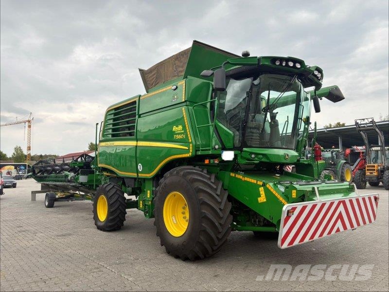 John Deere T 560 i Kombajni